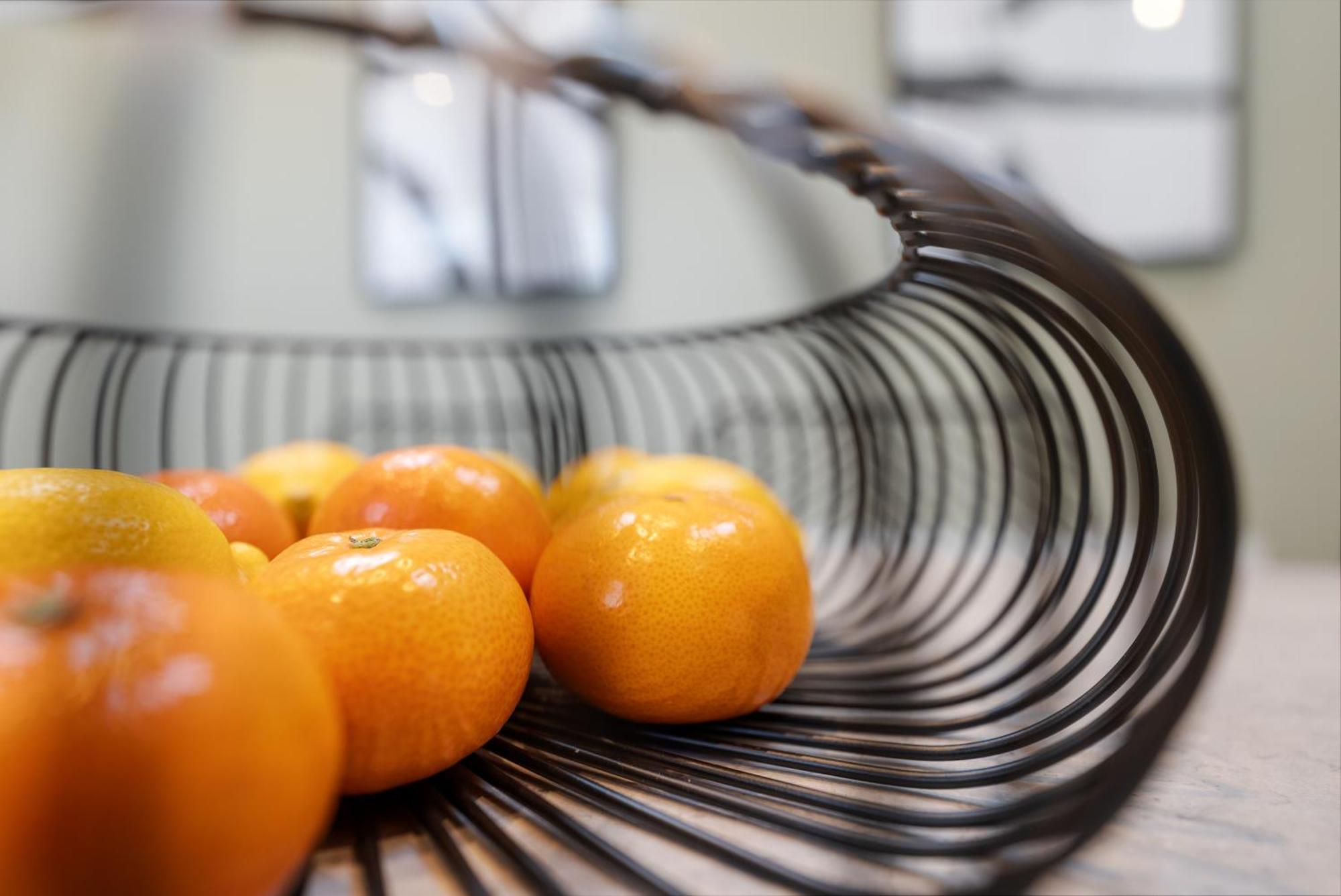 4-Bedroom Stunning Luxe, Spacious & Stylish Design House Bolton, Sleeps 11, With Parking Central Bolton, Links To Manchester, Pet-Friendly, Best For Groups! Work Contractors And Summer Special Offer! - By Blue Puffin Stays Farnworth Extérieur photo